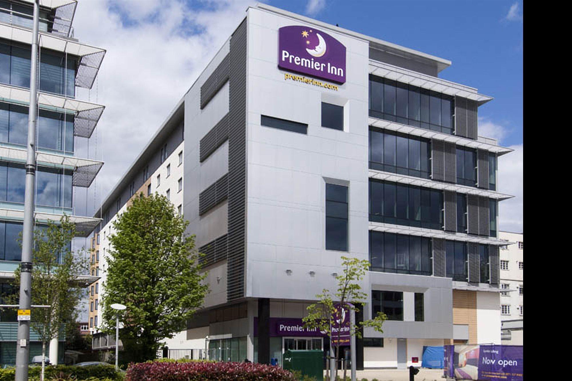 Premier Inn London Ealing Brentford Exteriér fotografie