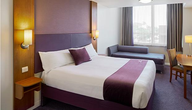 Premier Inn London Ealing Brentford Exteriér fotografie
