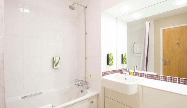 Premier Inn London Ealing Brentford Exteriér fotografie